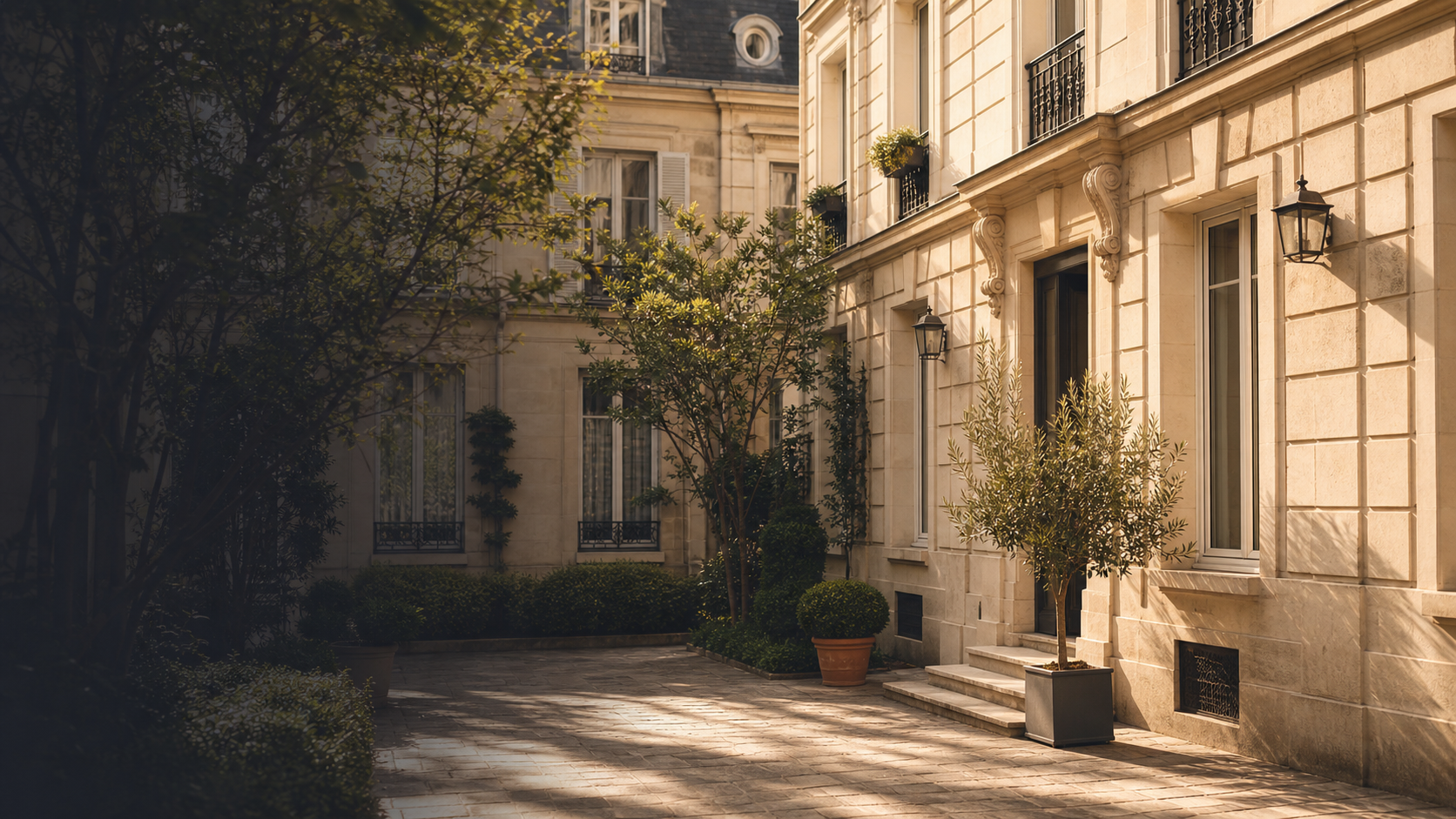 Cour intérieure résidentielle française fictive